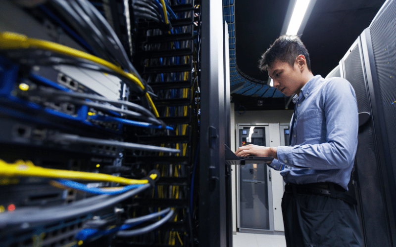 Challenges Faced by Hyperscale Data Center Providers