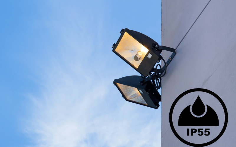 Outdoor lighting equipment with high IP protection rating