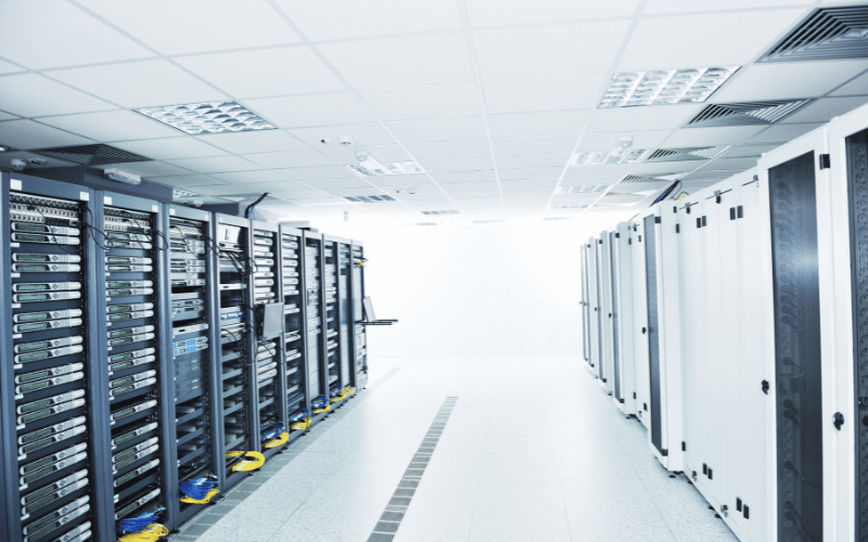 What is Server Clustering