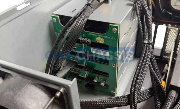 Internal Configuration of a Rack Mounted Chassis Internal Configuration of a Rack Mounted Chassis