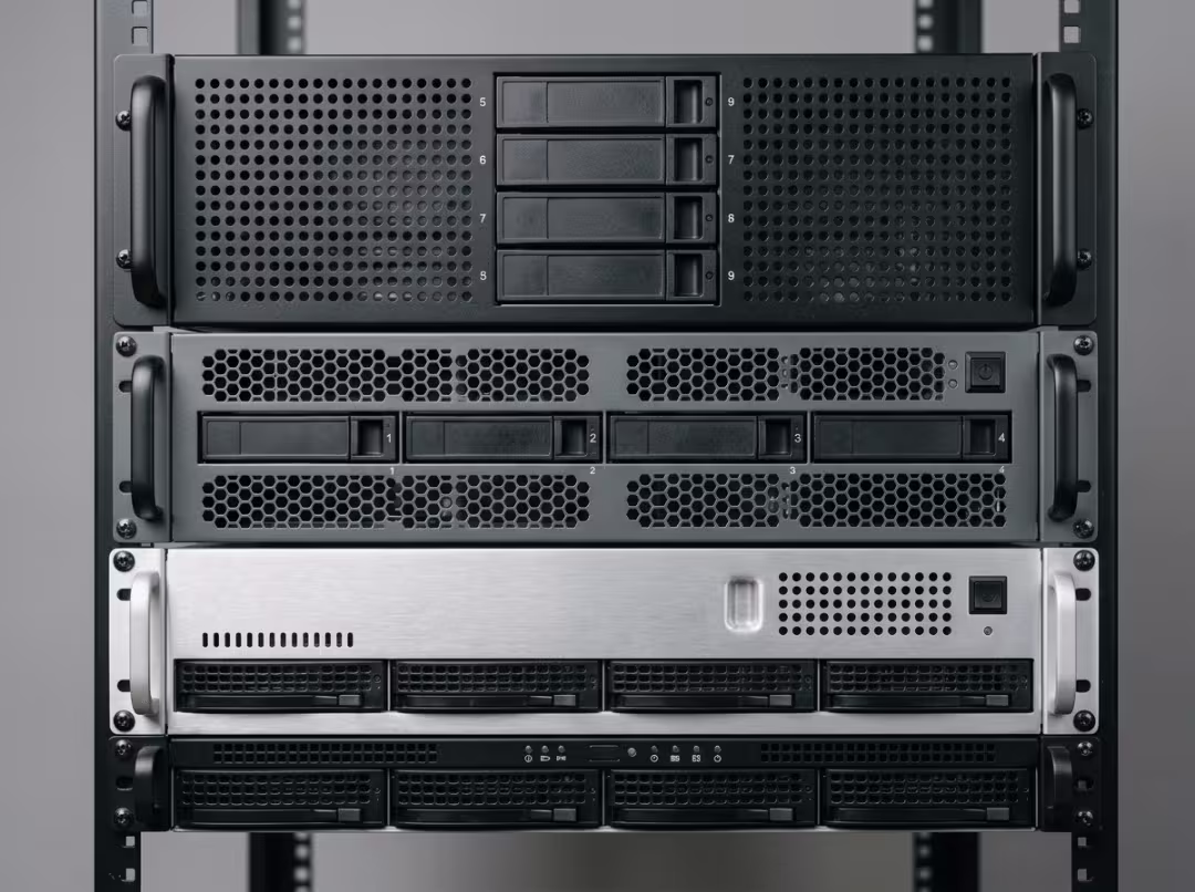 Four server chassis sizes compared